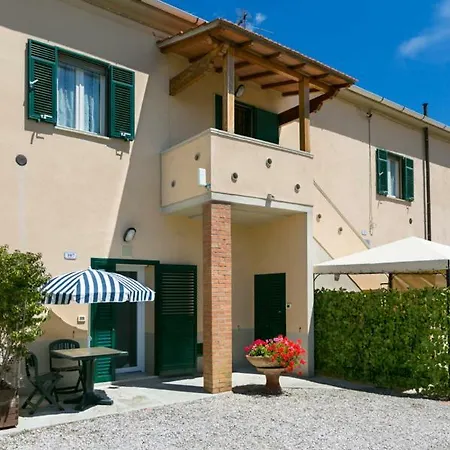 Agriturismo Case Nuove Castellina Marittima Exterior photo