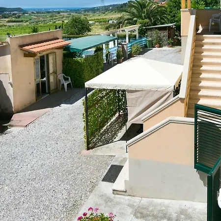 Agriturismo Case Nuove Castellina Marittima Exterior photo